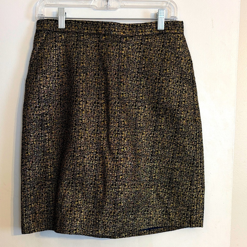 Tucker for Target A-Line Jacquard Navy & Metallic Gold Skirt. Size M.